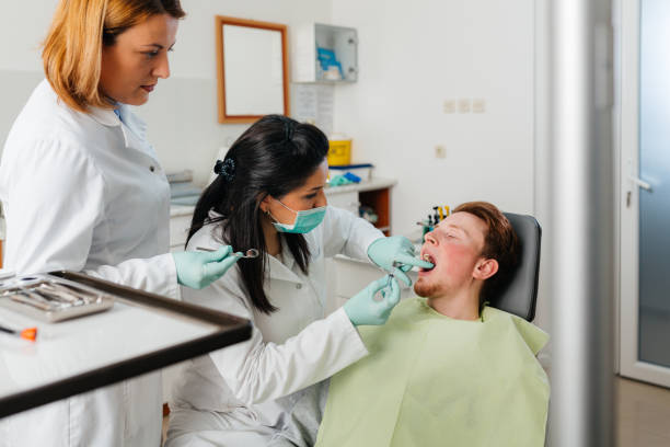 Best Emergency Gum Treatment in Barbourmeade, KY